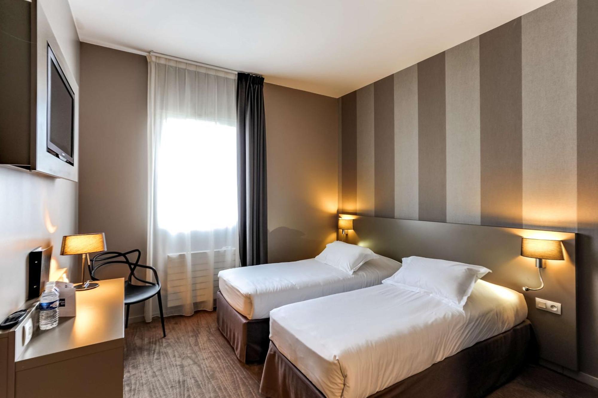 Brit Hotel Le Galion & Spa Binic Exterior photo